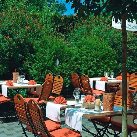 Litfasschen Hotel Mucke Oda fotoğraf