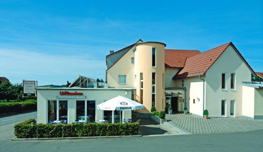 Litfasschen Hotel Mucke Oda fotoğraf